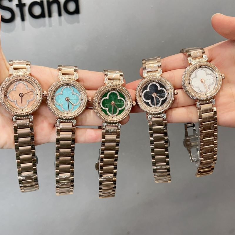 LOUIS VUITTON Watches